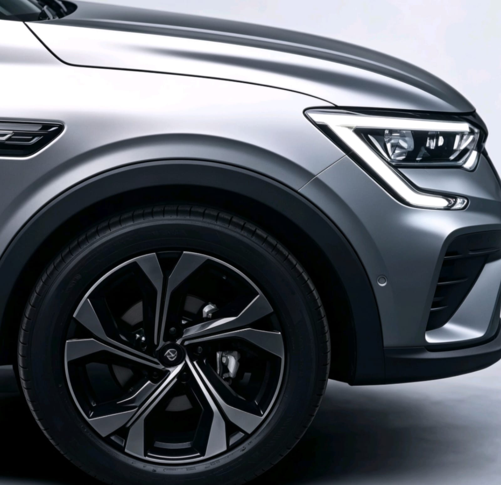 2024 Renault Koleos 2.5 Iconic At