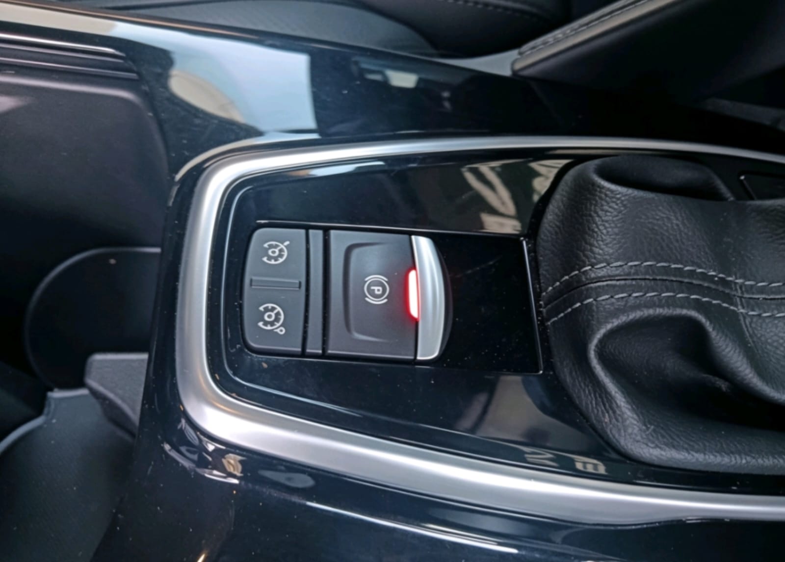 2024 Renault Koleos 2.5 Iconic At