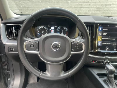 2020 Volvo XC60 2.0 T5 Momentum At