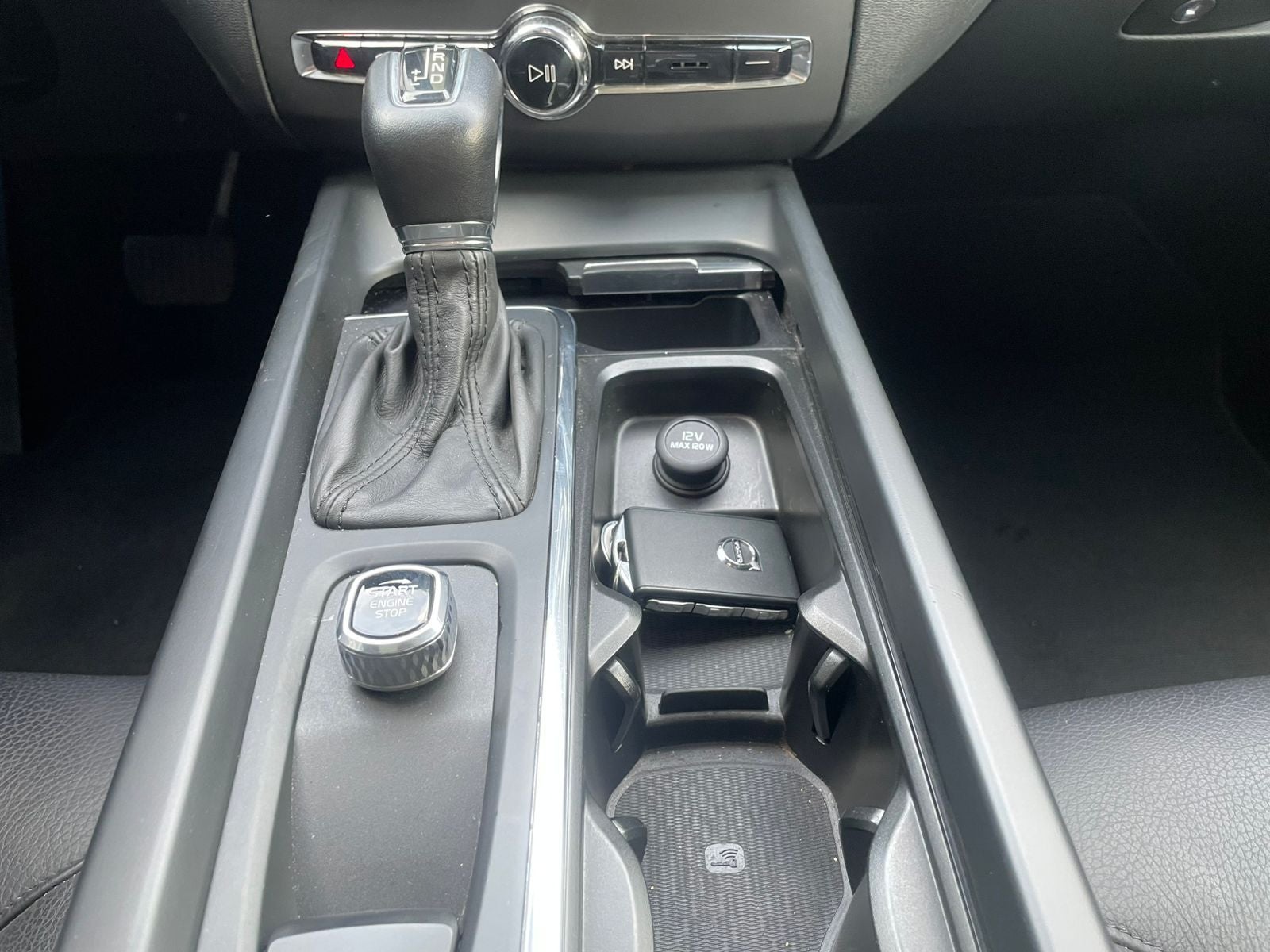 2020 Volvo XC60 2.0 T5 Momentum At