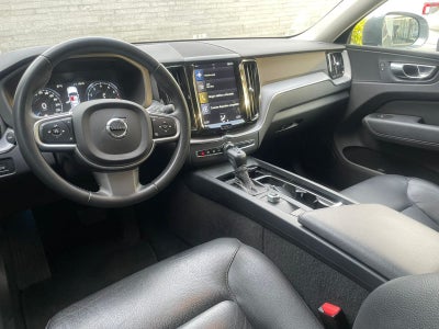 2020 Volvo XC60 2.0 T5 Momentum At