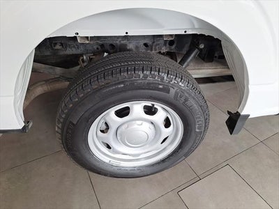 2023 Ford F-150 3.3 XL Doble Cabina V6 4x2 At