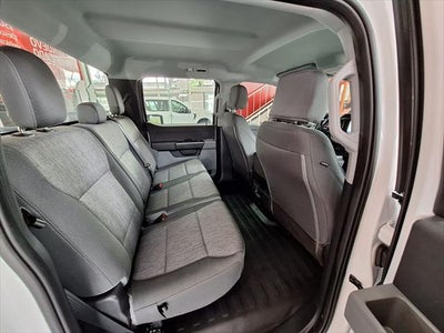 2023 Ford F-150 3.3 XL Cabina Regular V6 4x2 At