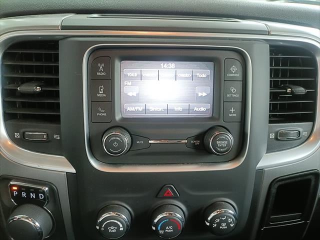 2022 RAM 1500 SLT Trabajo Crew Cab