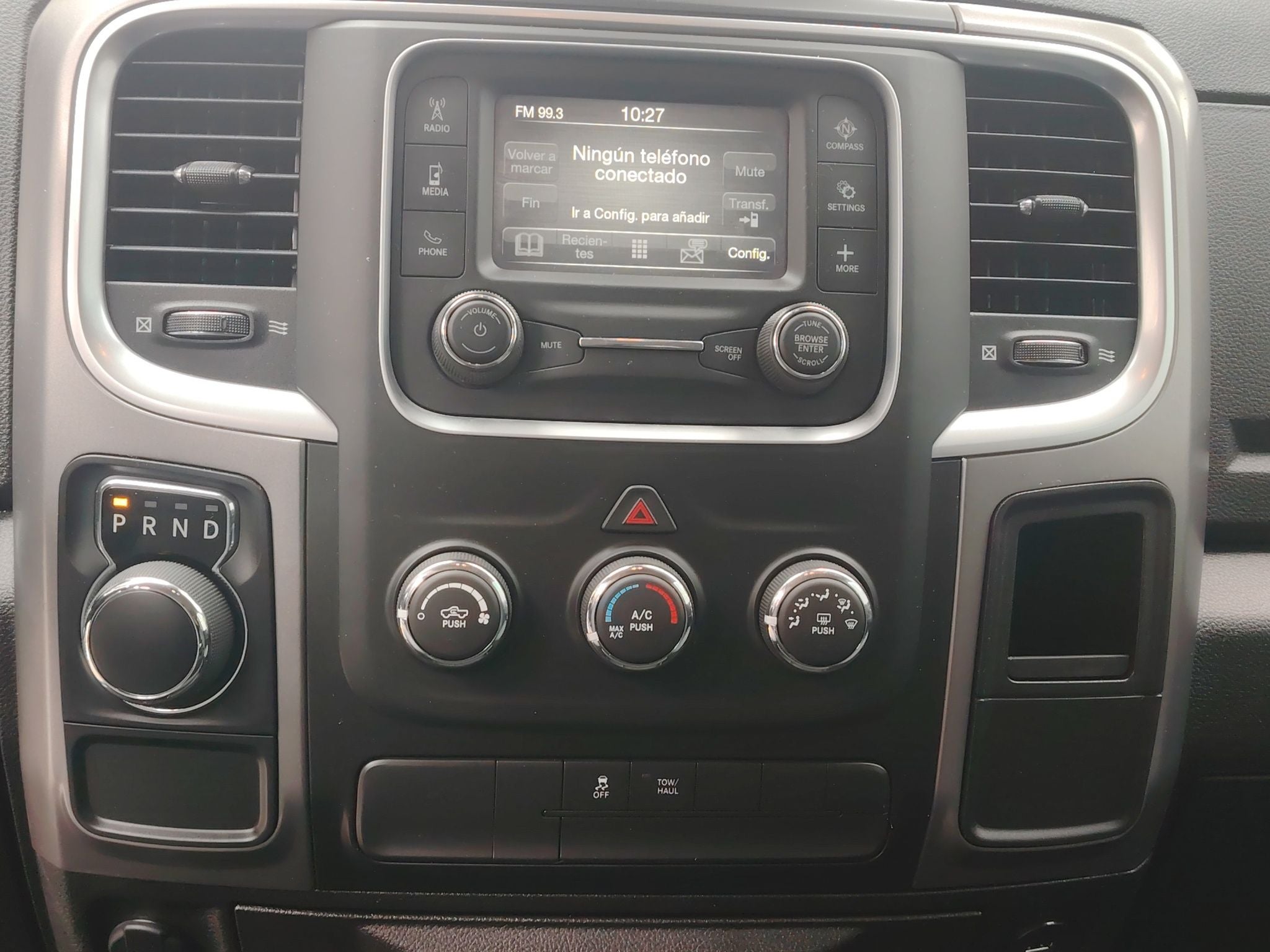 2022 RAM 1500 SLT Trabajo Crew Cab