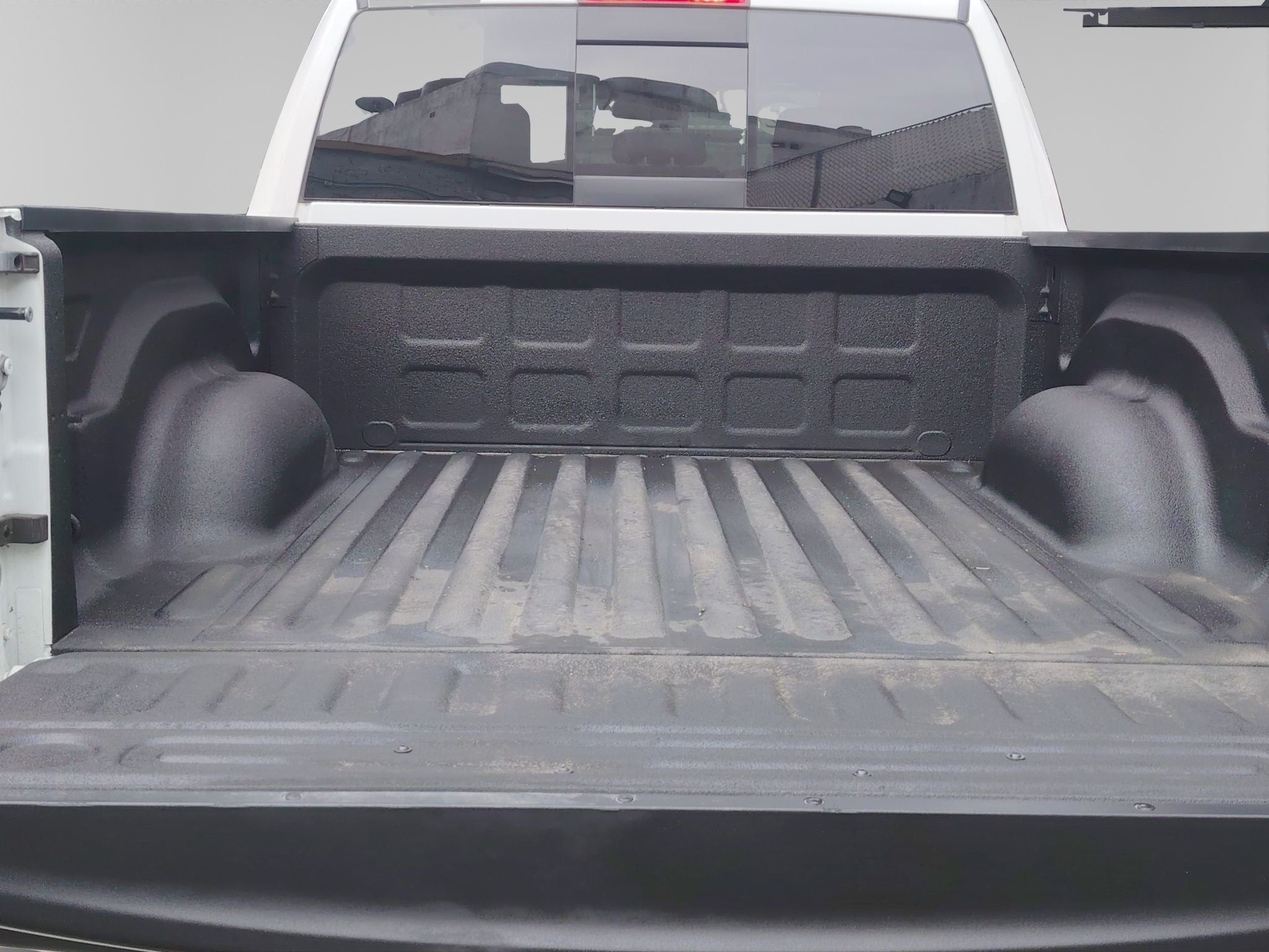 2022 RAM 1500 SLT Trabajo Crew Cab