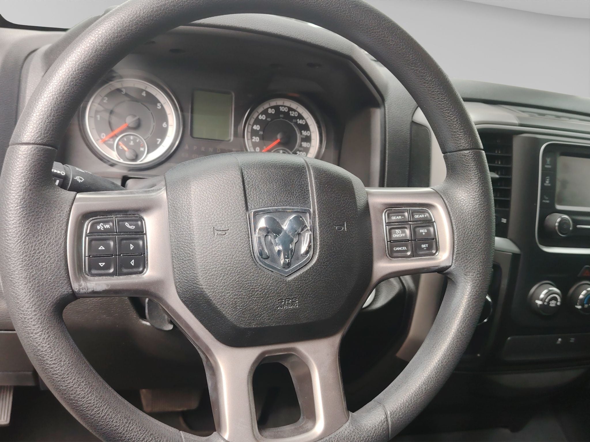 2022 RAM 1500 SLT Trabajo Crew Cab