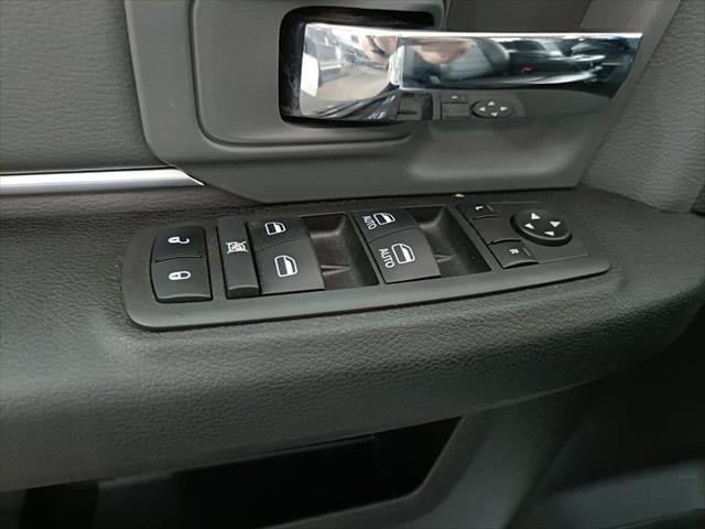 2022 RAM 1500 SLT Trabajo Crew Cab