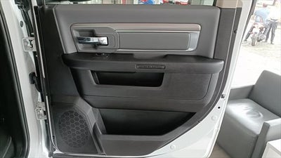 2022 RAM 1500 SLT Trabajo Crew Cab