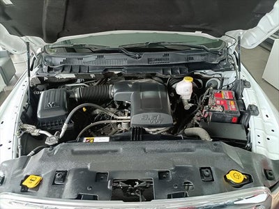 2022 RAM 1500 SLT Trabajo Crew Cab