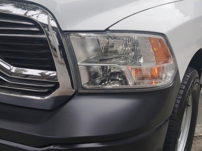 2022 RAM 1500 SLT Trabajo Crew Cab