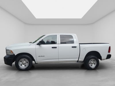 2022 RAM 1500 SLT Trabajo Crew Cab