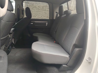 2022 RAM 1500 SLT Trabajo Crew Cab