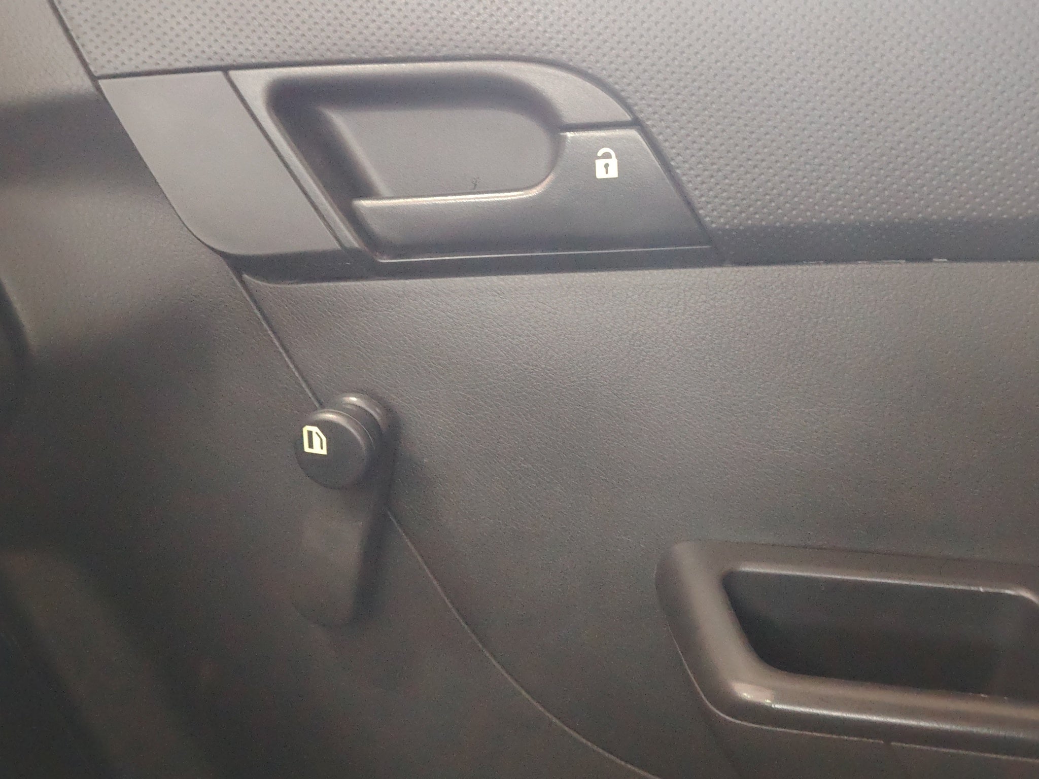 2015 Chevrolet Aveo 1.6 Ls At (J)