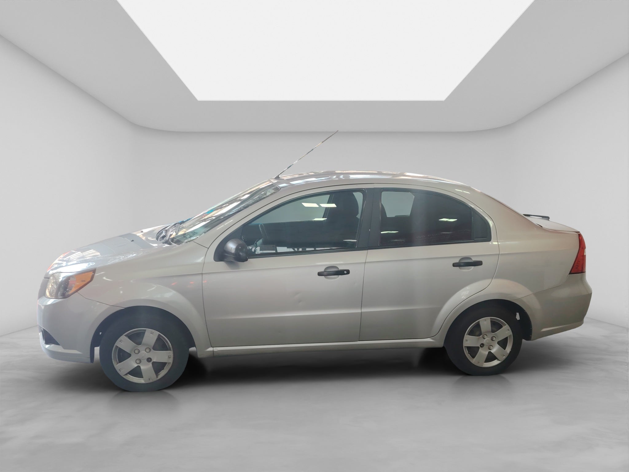 2015 Chevrolet Aveo 1.6 Ls At (J)