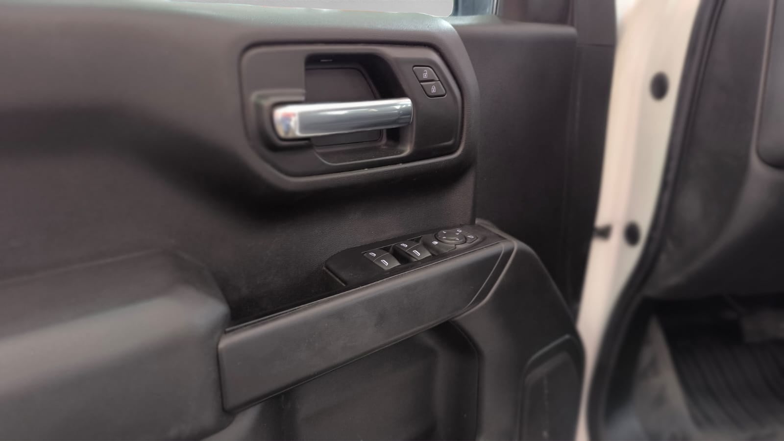 2020 Chevrolet Silverado 4.3 V6 1500 WT Doble Cabina 4x2 At