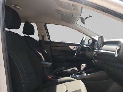 2023 Kia Forte 2.0 Lx Sedan At