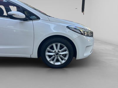 2019 Kia Forte 2.0 EX Premium 4 p At