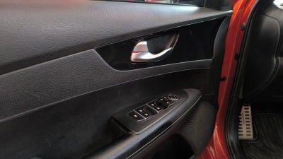 2023 Kia Forte 2.0 GT Line Sedan At