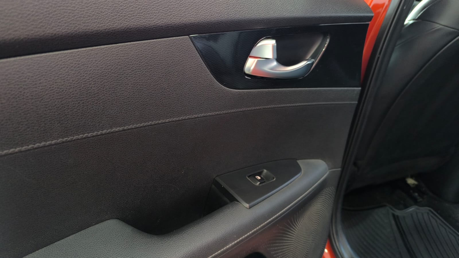 2023 Kia Forte 2.0 GT Line Sedan At