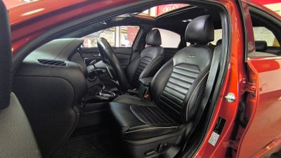 2023 Kia Forte 2.0 GT Line Sedan At