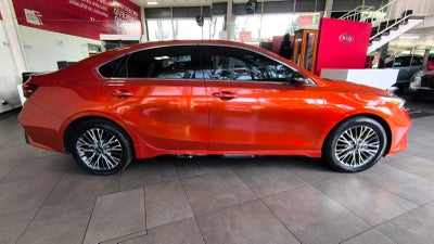 2023 Kia Forte 2.0 GT Line Sedan At