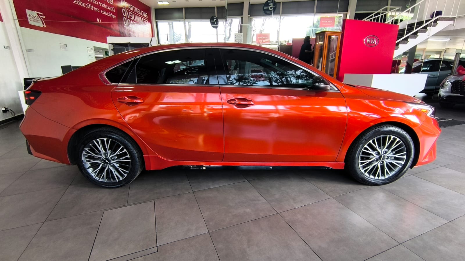 2023 Kia Forte 2.0 GT Line Sedan At