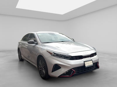 2022 Kia Forte 2.0 GT Line 4p At