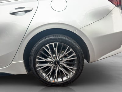 2022 Kia Forte 2.0 GT Line 4p At