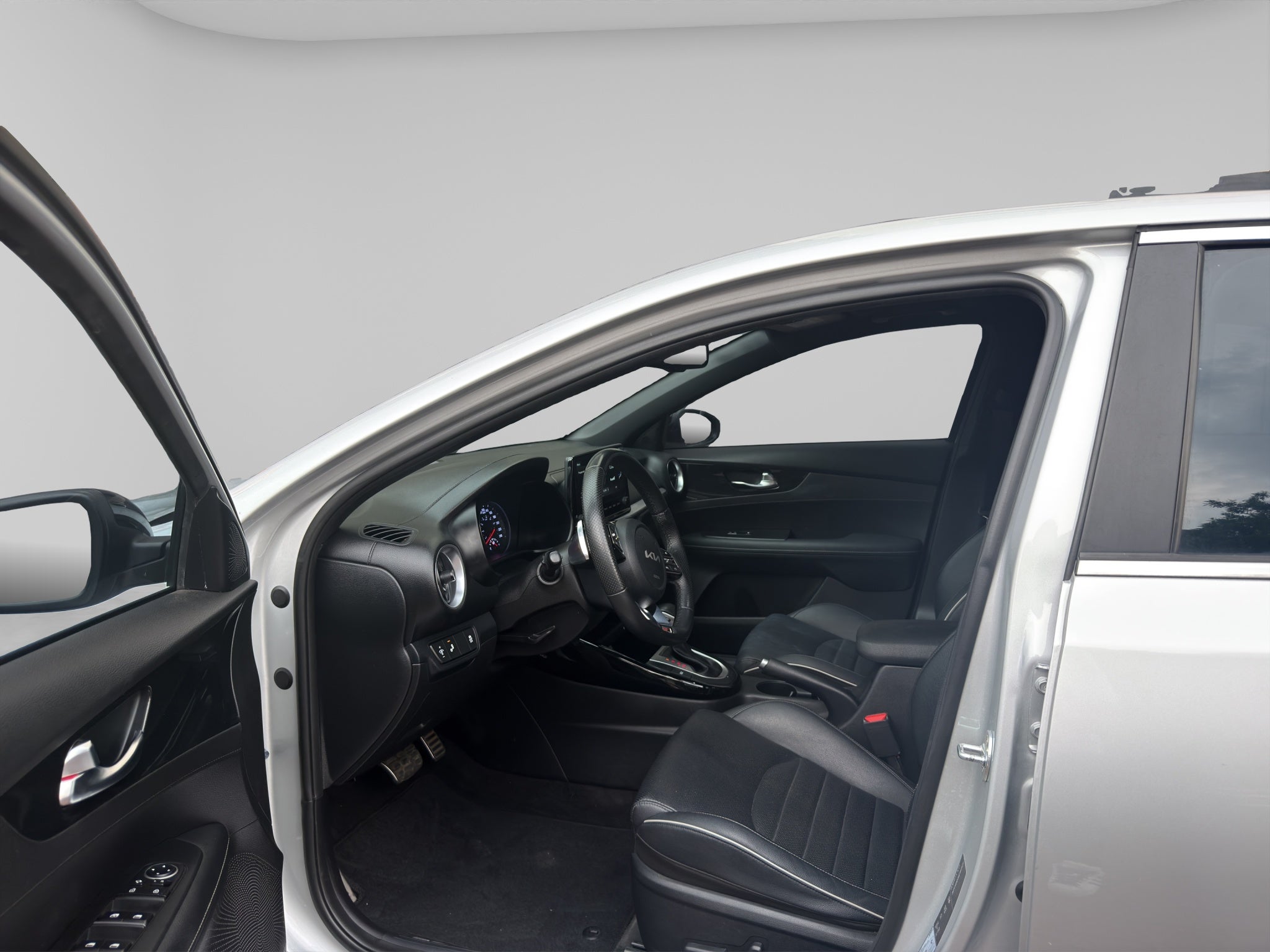 2022 Kia Forte 2.0 GT Line 4p At
