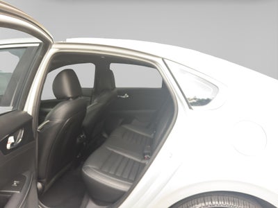 2022 Kia Forte 2.0 GT Line 4p At