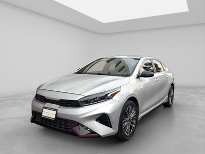 2022 Kia Forte 2.0 GT Line 4p At