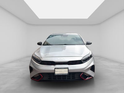 2022 Kia Forte 2.0 GT Line 4p At