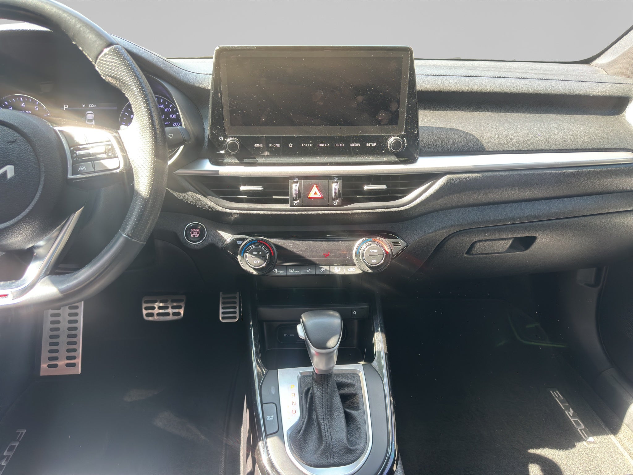 2023 Kia Forte 2.0 GT Line Sedan At