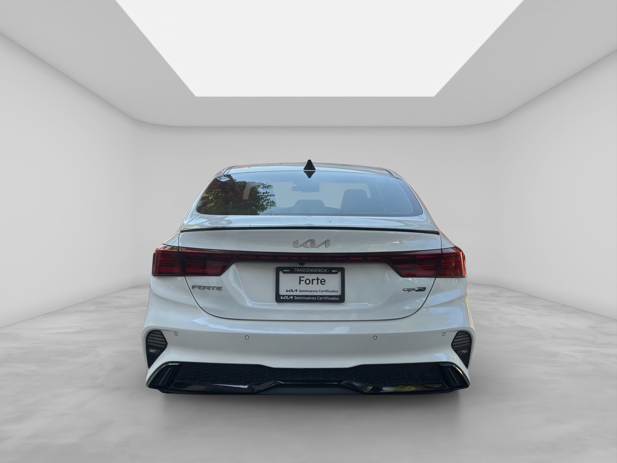 2023 Kia Forte 2.0 GT Line Sedan At