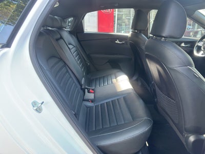 2022 Kia Forte 2.0 GT Line 4p At