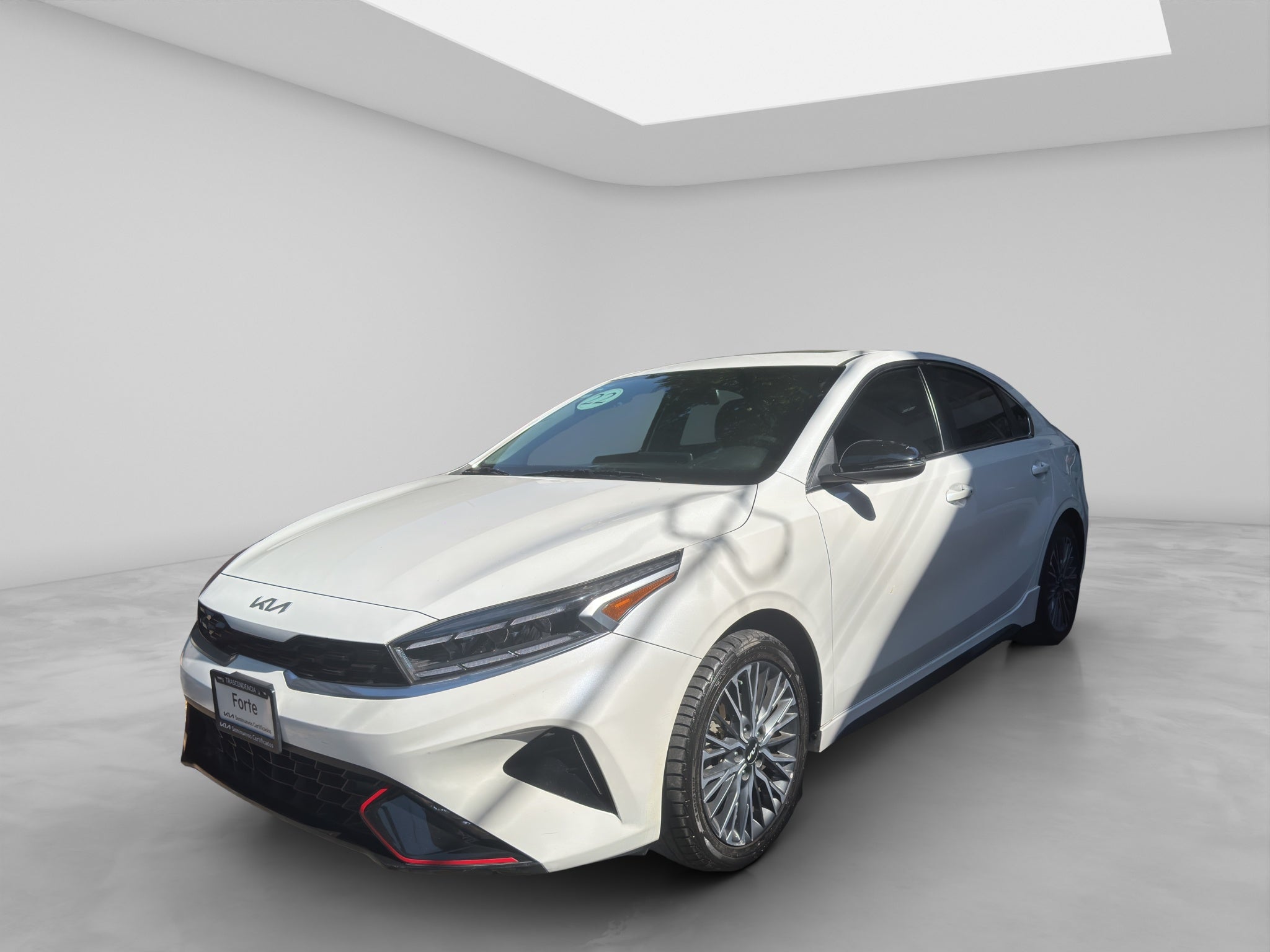 2022 Kia Forte 2.0 GT Line 4p At