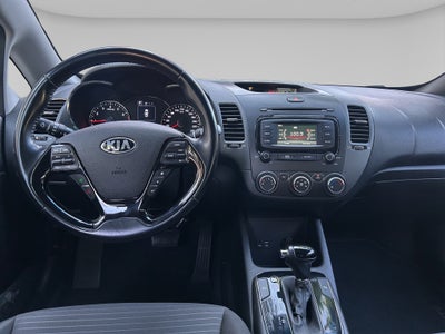 2017 Kia Forte 2.0 EX 4 p At