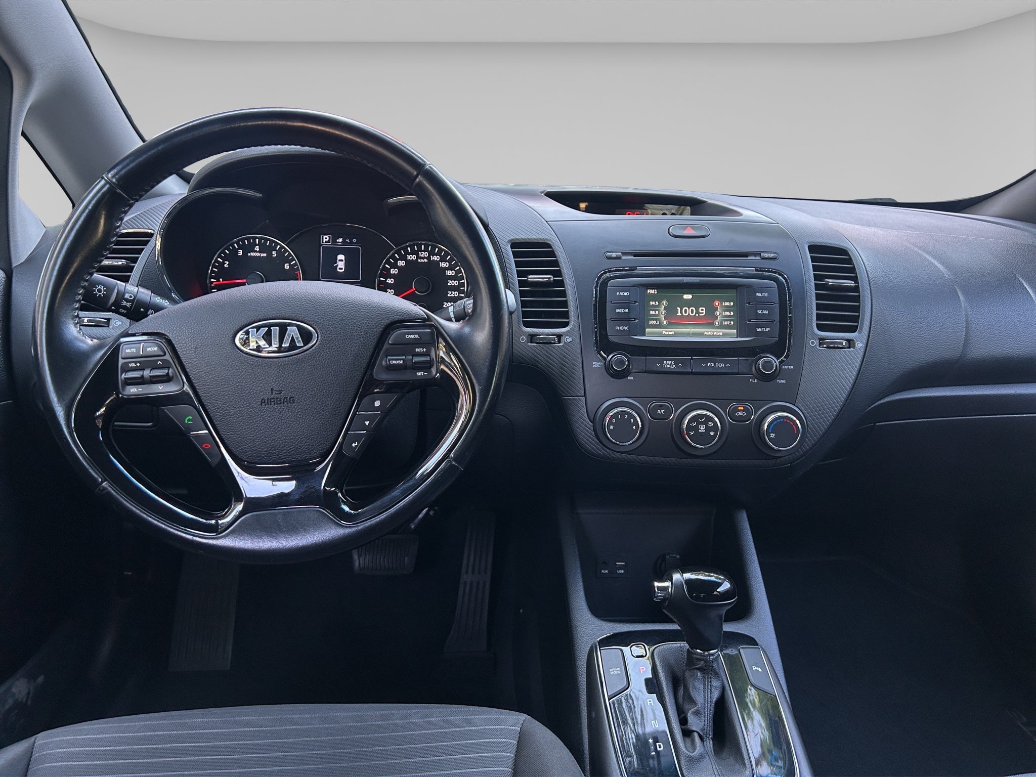 2017 Kia Forte 2.0 EX 4 p At