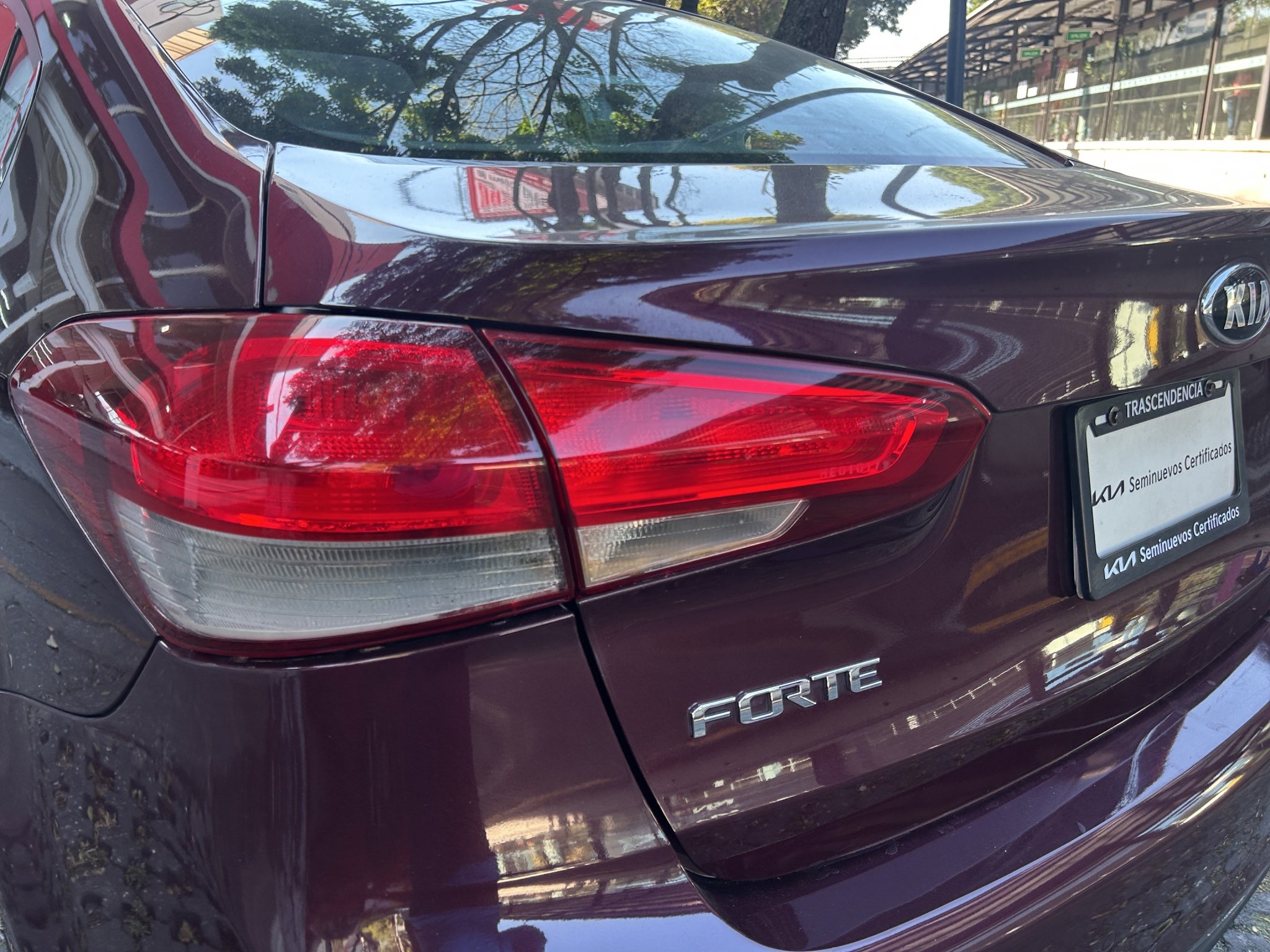 2017 Kia Forte 2.0 EX 4 p At