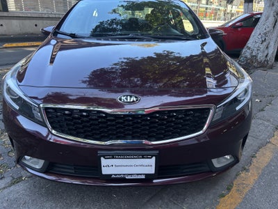 2017 Kia Forte 2.0 EX 4 p At
