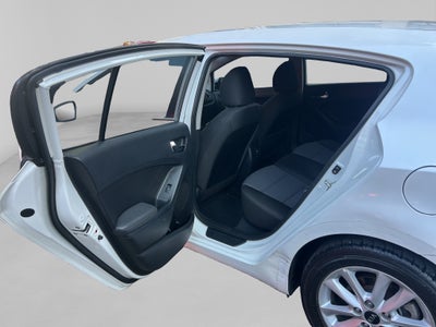 2018 Kia Forte 2.0 Ex 4 p Mt