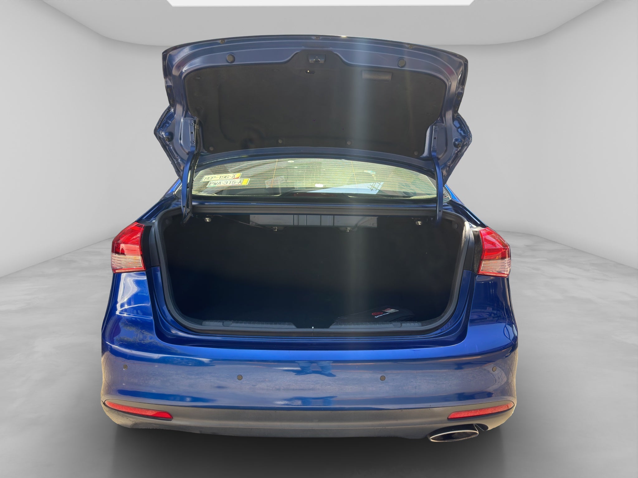 2018 Kia Forte 2.0 SX 4 p At