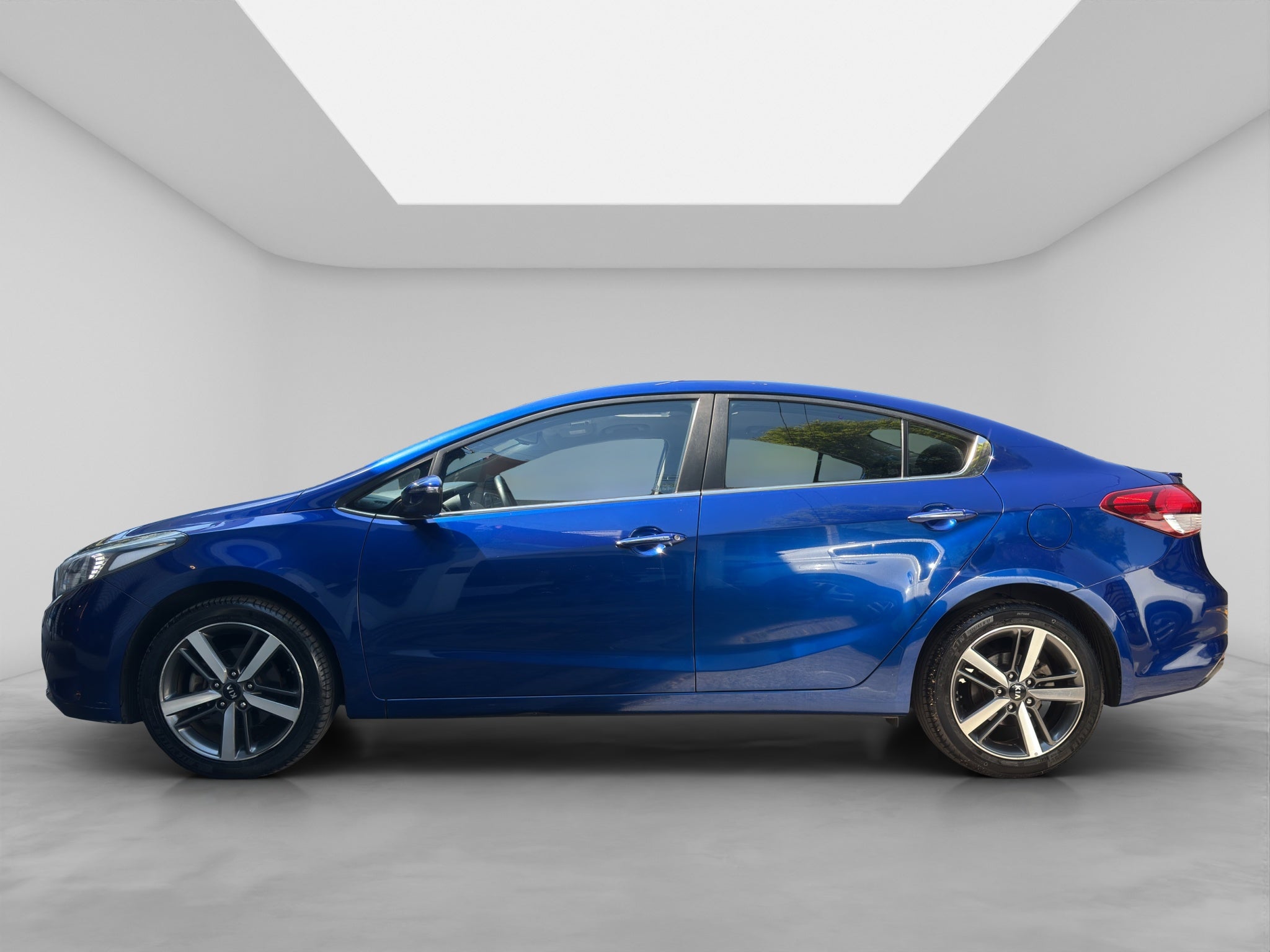 2018 Kia Forte 2.0 SX 4 p At