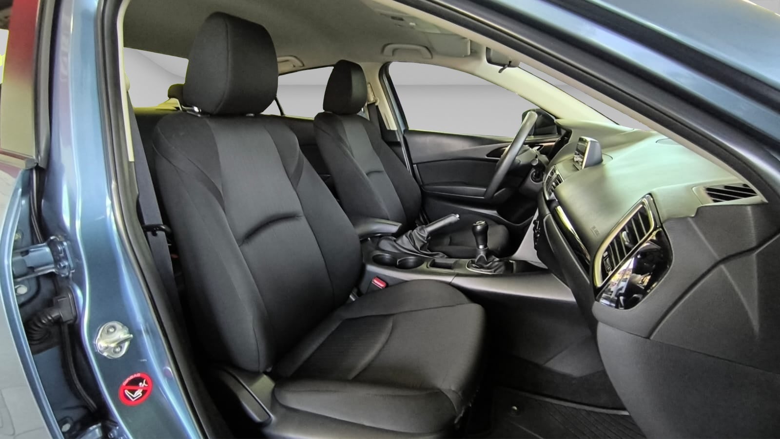 2015 Mazda Mazda 3 2.0 I Sedan Mt