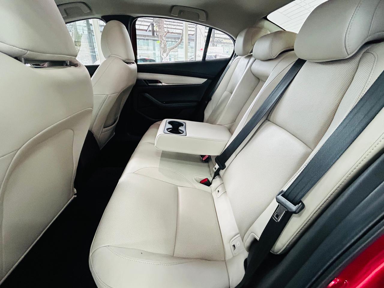 2025 Mazda Mazda 3 2.5 Signature Sedan At