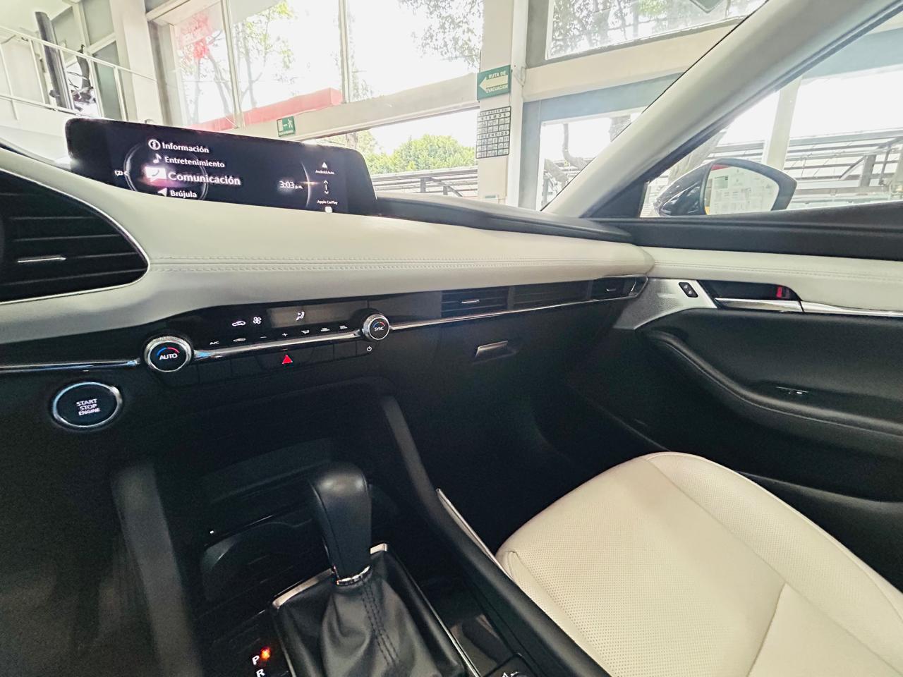 2025 Mazda Mazda 3 2.5 Signature Sedan At