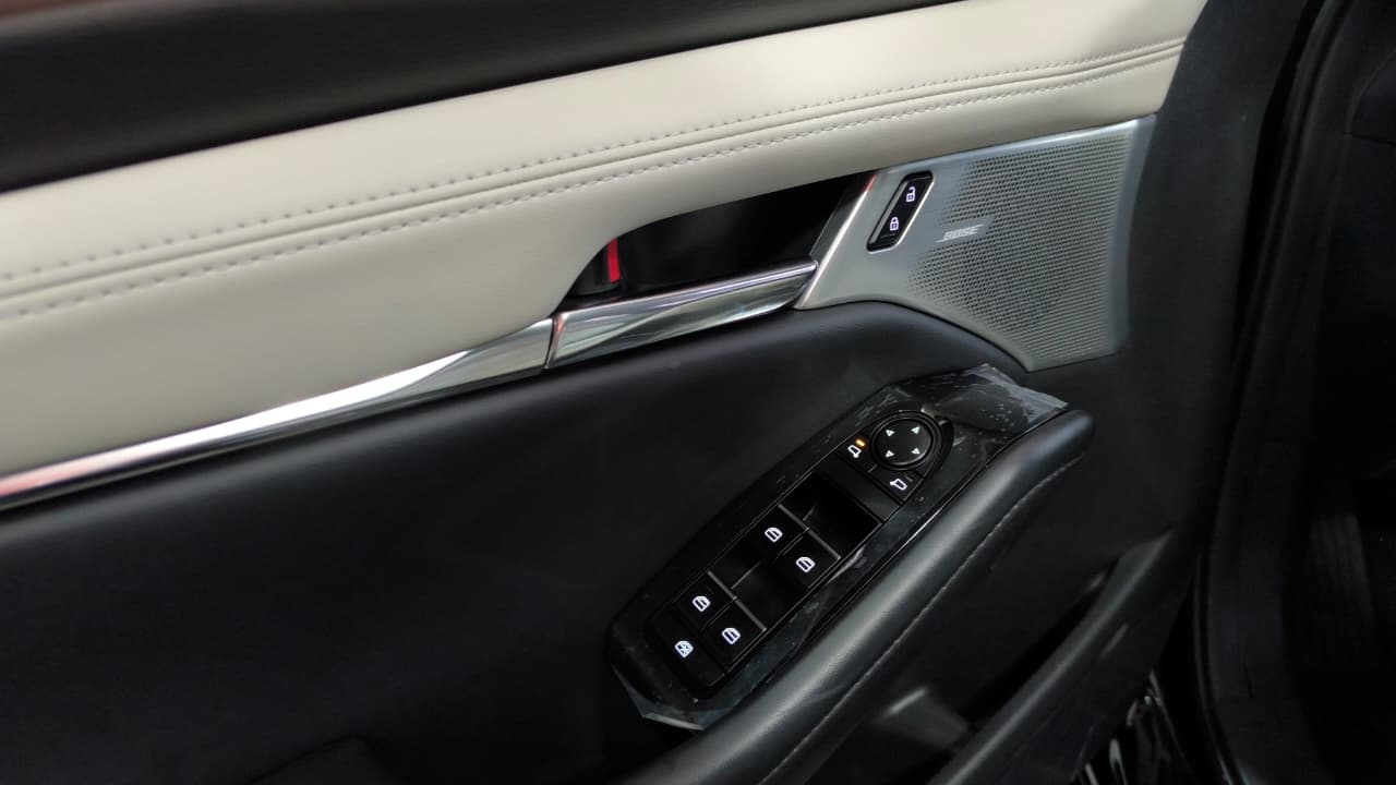 2025 Mazda Mazda 3 2.5 Signature Sedan At