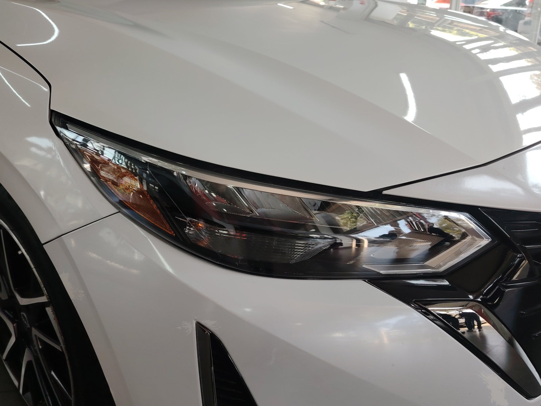 2024 Nissan Sentra 2.0 SR Bi-Tono At