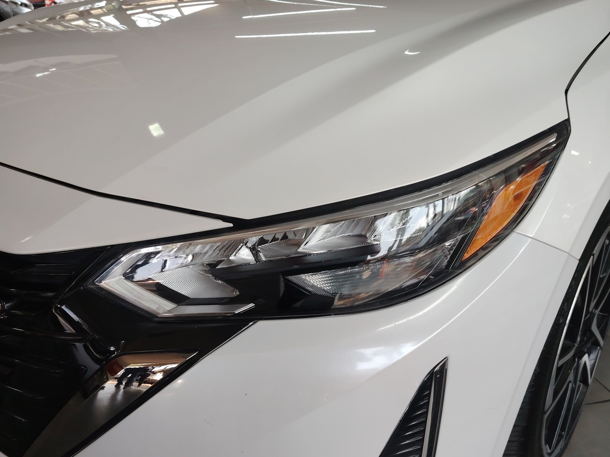 2024 Nissan Sentra 2.0 SR Bi-Tono At